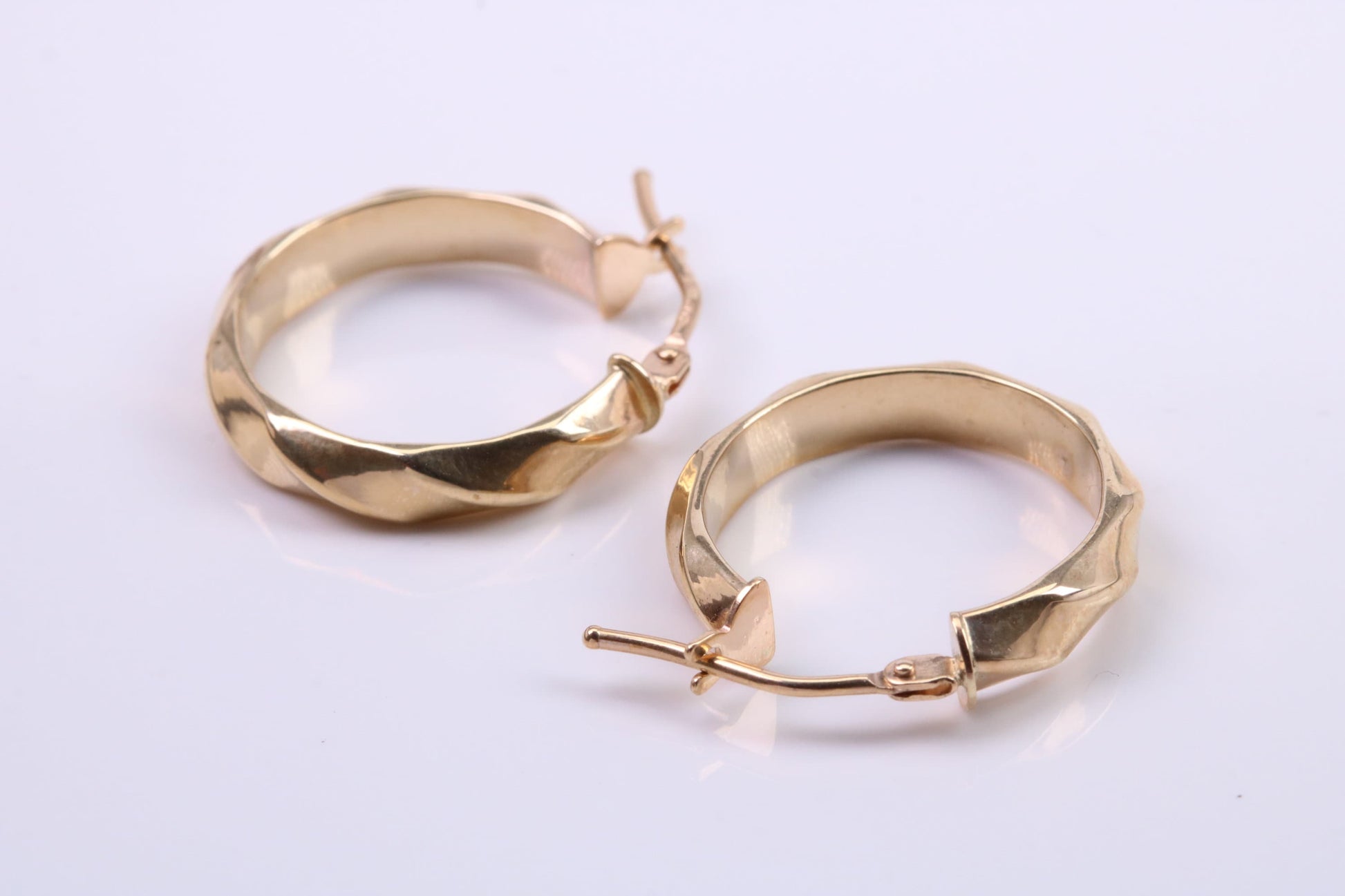 18 mm Round Hoop Creole Earrings Made from 9ct Yellow Gold