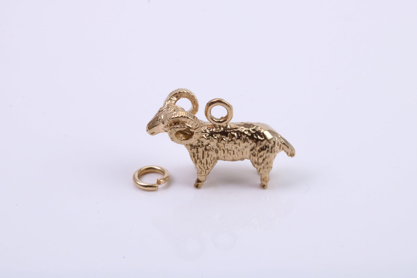 Aries Zodiac Sign Charm, Traditional Charm, Made from Solid 9ct Yellow Gold, British Hallmarked, Complete with Attachment Link