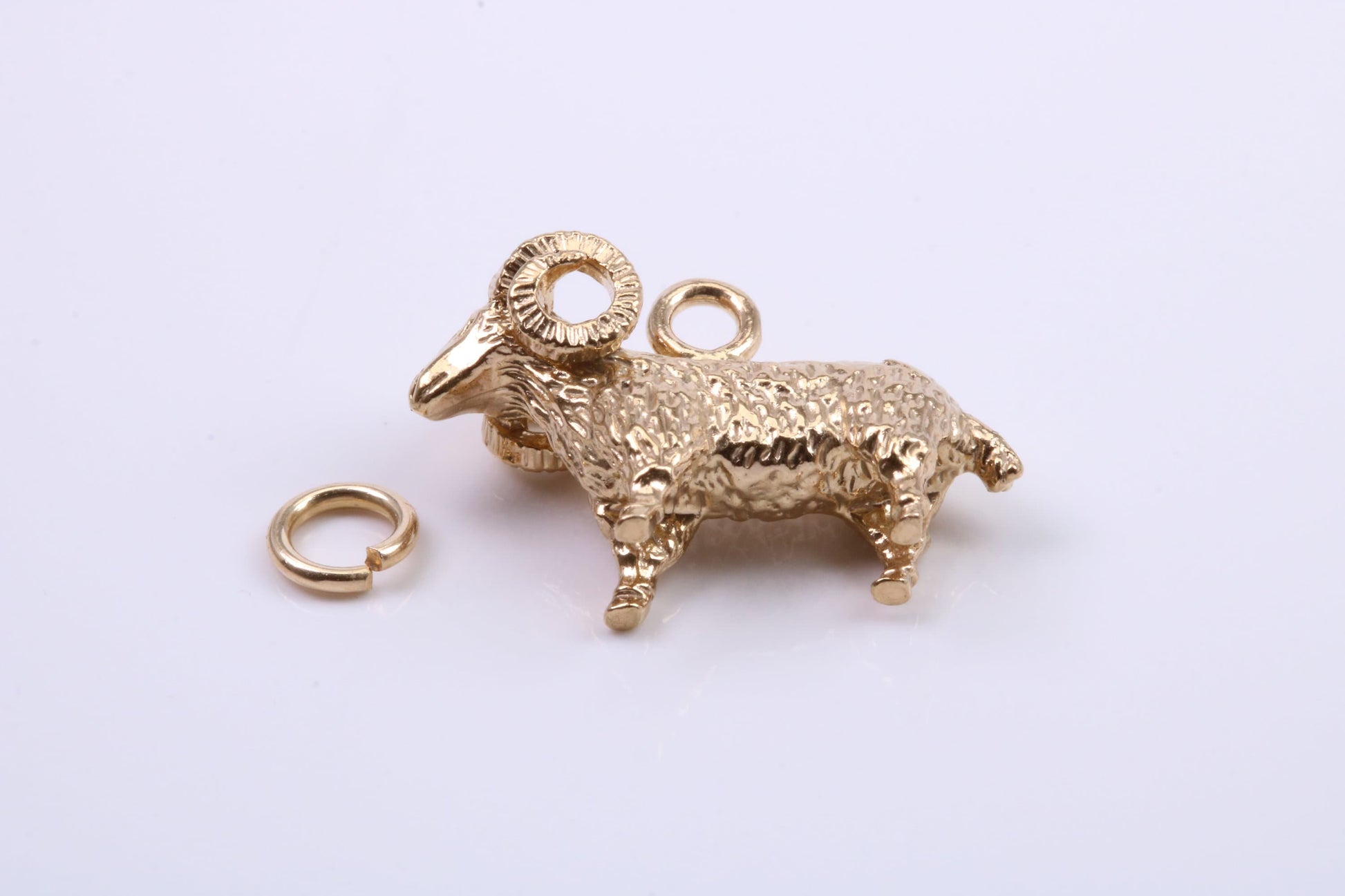 Aries Zodiac Sign Charm, Traditional Charm, Made from Solid 9ct Yellow Gold, British Hallmarked, Complete with Attachment Link