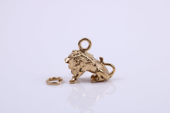 Leo Zodiac Sign Charm, Traditional Charm, Made from Solid 9ct Yellow Gold, British Hallmarked, Complete with Attachment Link