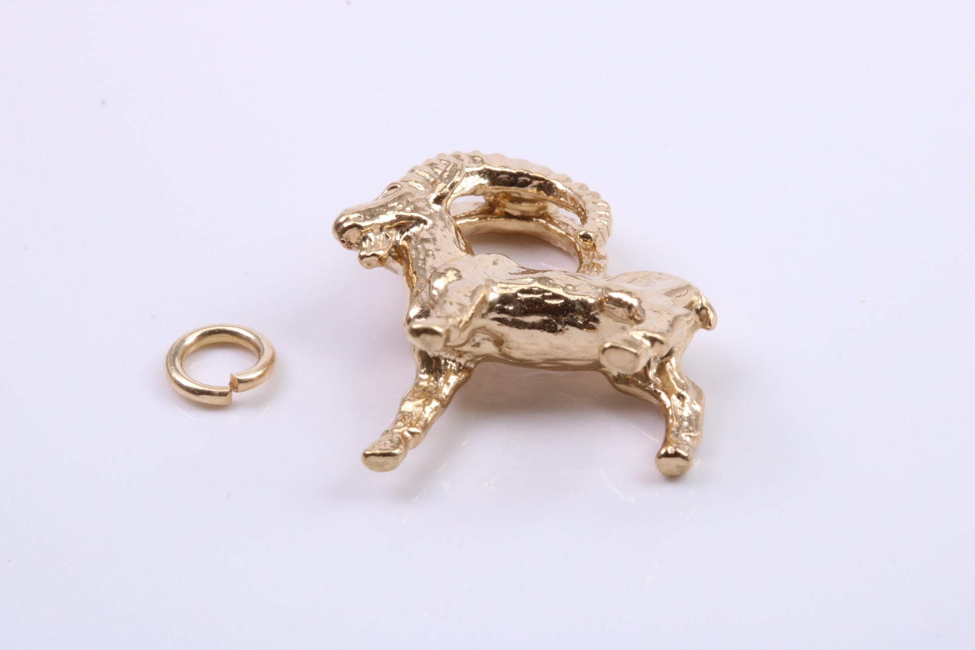 Capricorn Zodiac Sign Charm, Traditional Charm, Made from Solid 9ct Yellow Gold, British Hallmarked, Complete with Attachment Link