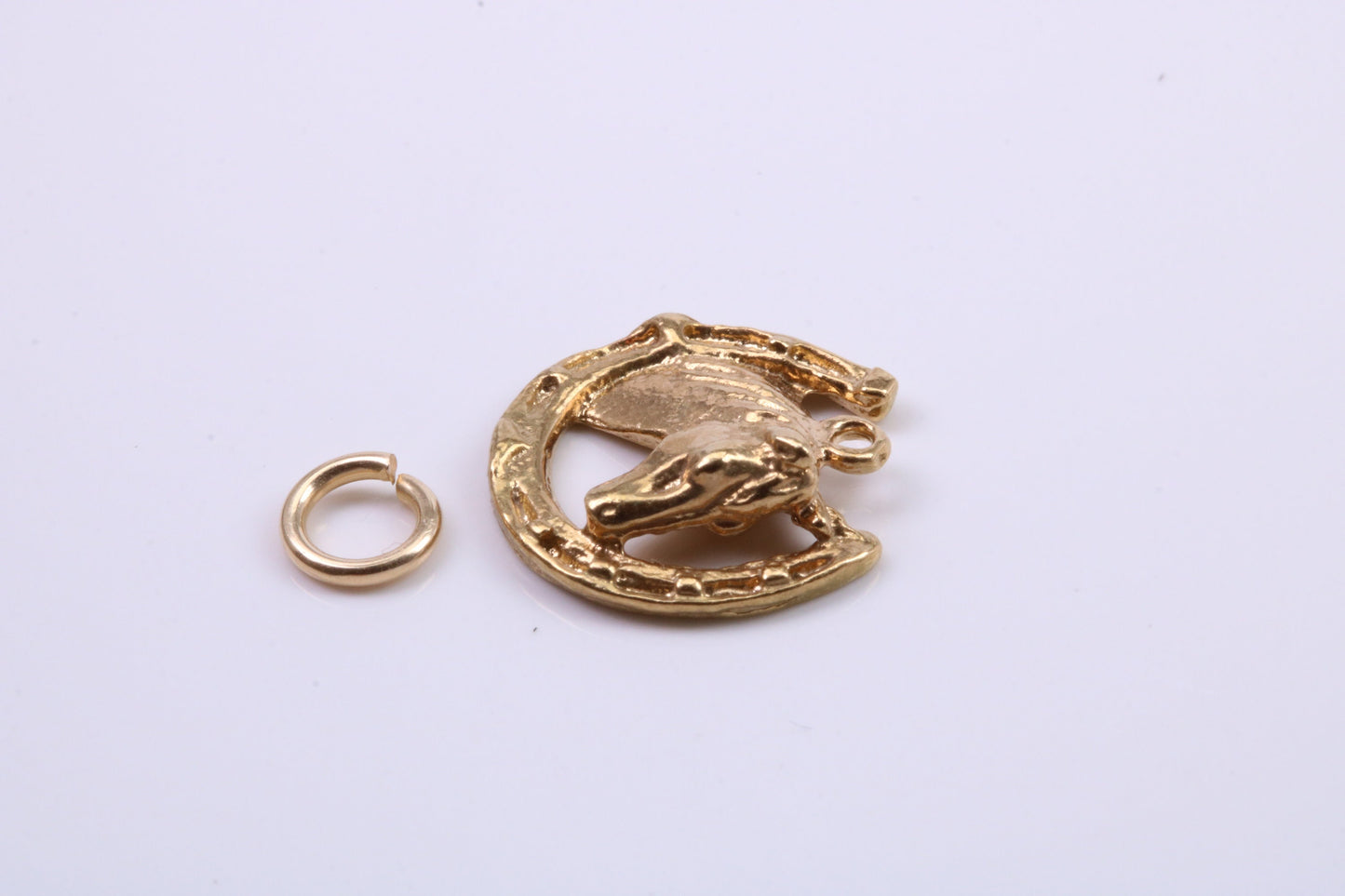 Good Luck Horse Head Shoe Charm, Traditional Charm, Made from Solid 9ct Yellow Gold, British Hallmarked, Complete with Attachment Link