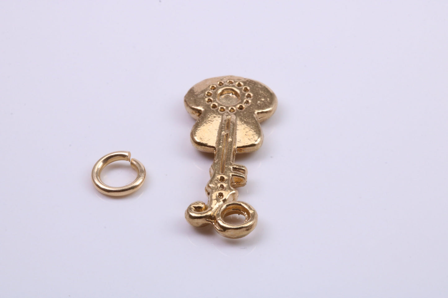 Guitar Charm, Traditional Charm, Made from Solid 9ct Yellow Gold, British Hallmarked, Complete with Attachment Link