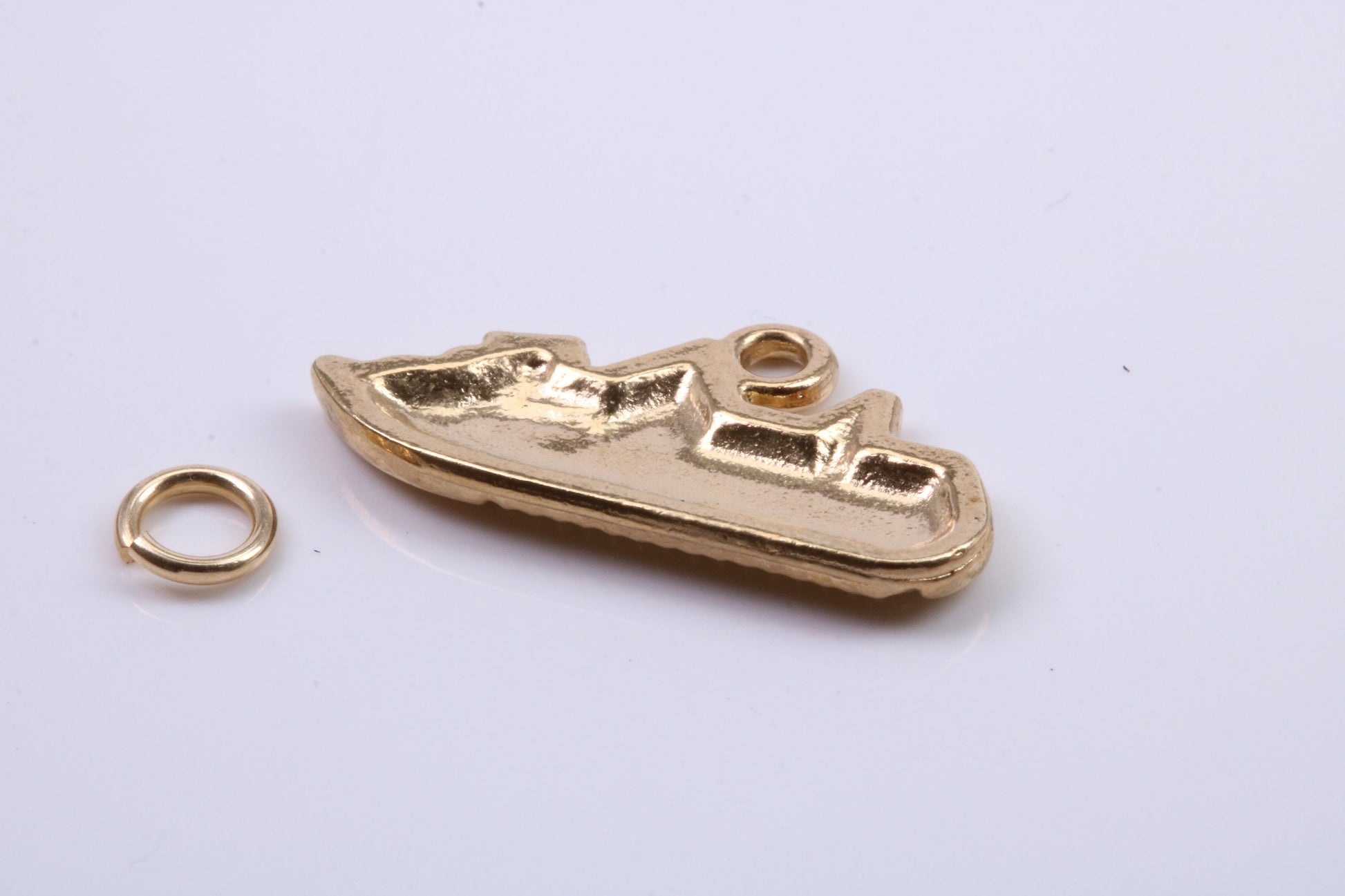 Cruise Ship Charm, Traditional Charm, Made from Solid 9ct Yellow Gold, British Hallmarked, Complete with Attachment Link
