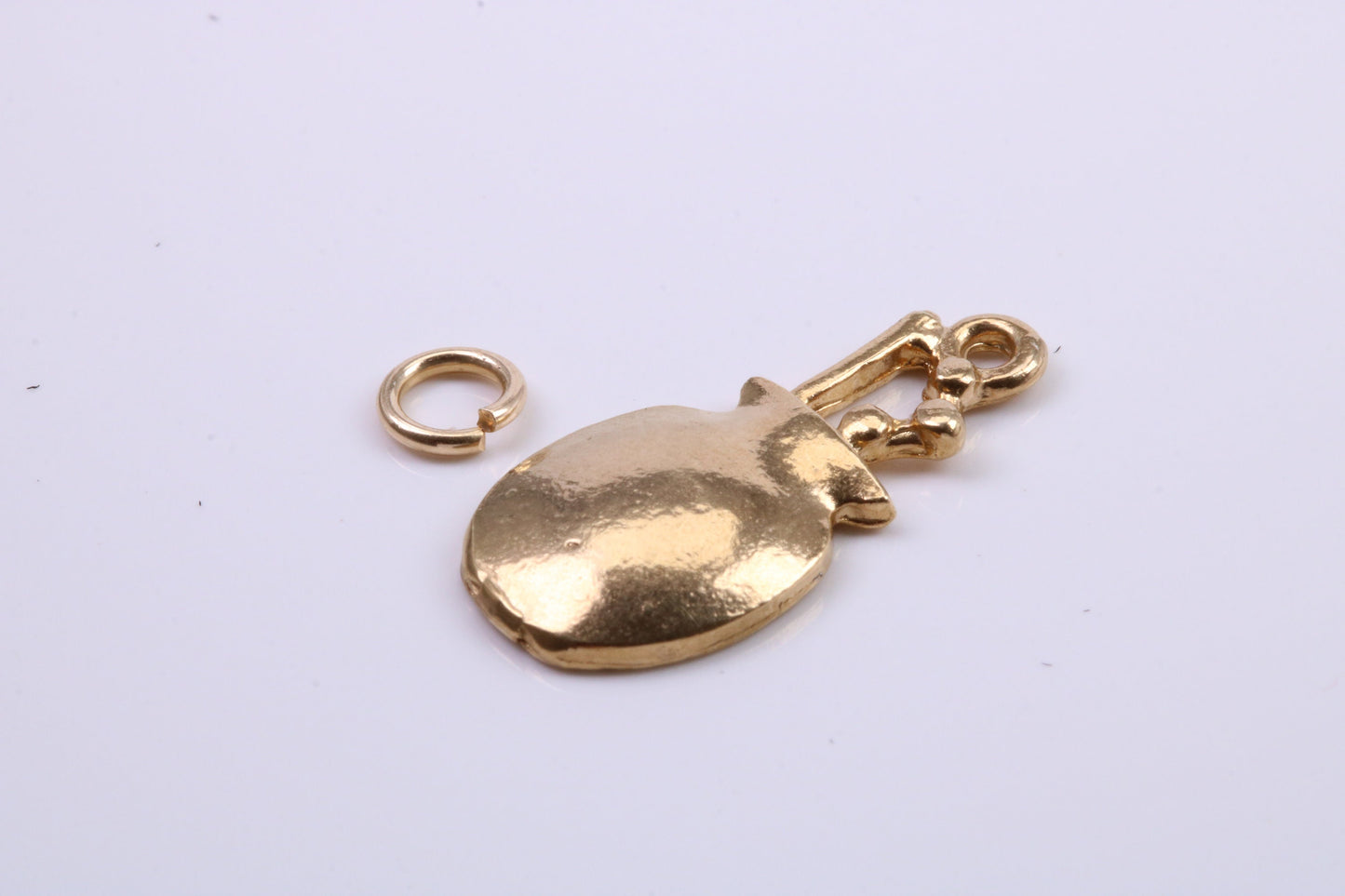 Cooking Pot Charm, Traditional Charm, Made from Solid 9ct Yellow Gold, British Hallmarked, Complete with Attachment Link