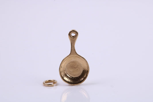 Frying Pan Charm, Traditional Charm, Made from Solid 9ct Yellow Gold, British Hallmarked, Complete with Attachment Link