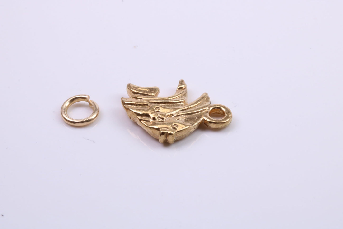 Angel Fish Charm, Traditional Charm, Made from Solid 9ct Yellow Gold, British Hallmarked, Complete with Attachment Link