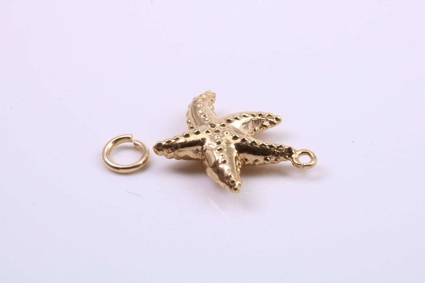 Star Fish Charm, Traditional Charm, Made from Solid 9ct Yellow Gold, British Hallmarked, Complete with Attachment Link