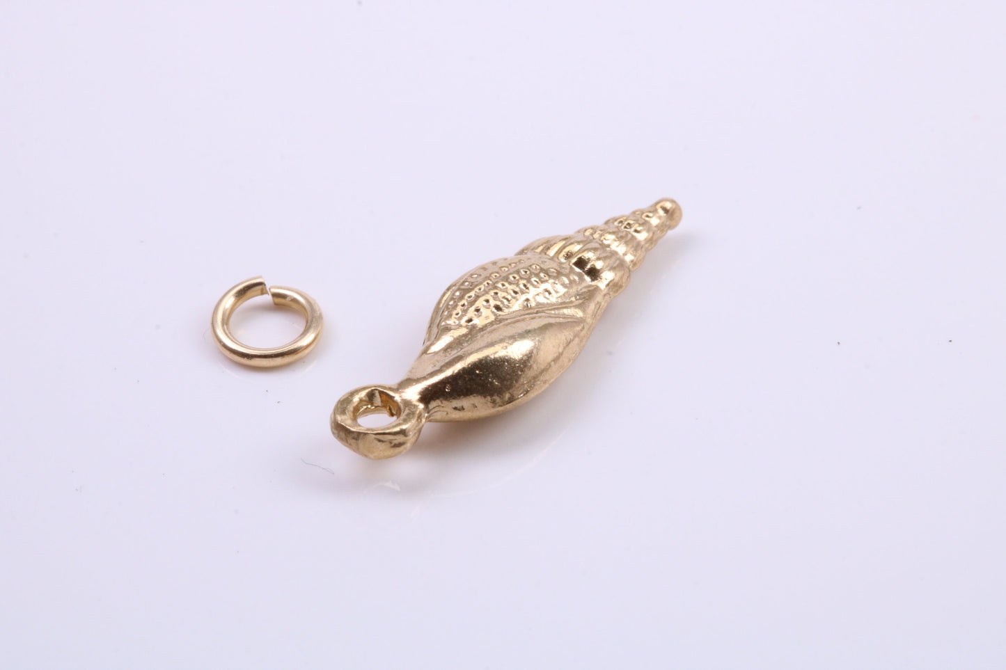 Sea Shell Charm, Traditional Charm, Made from Solid 9ct Yellow Gold, British Hallmarked, Complete with Attachment Link