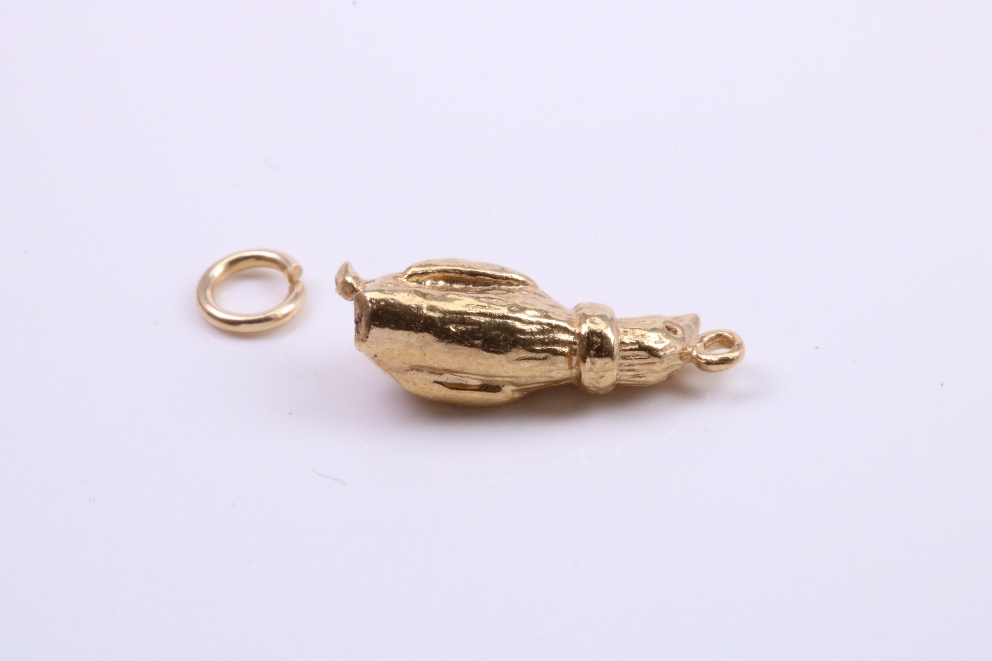 Penguin Charm, Traditional Charm, Made from Solid 9ct Yellow Gold, British Hallmarked, Complete with Attachment Link