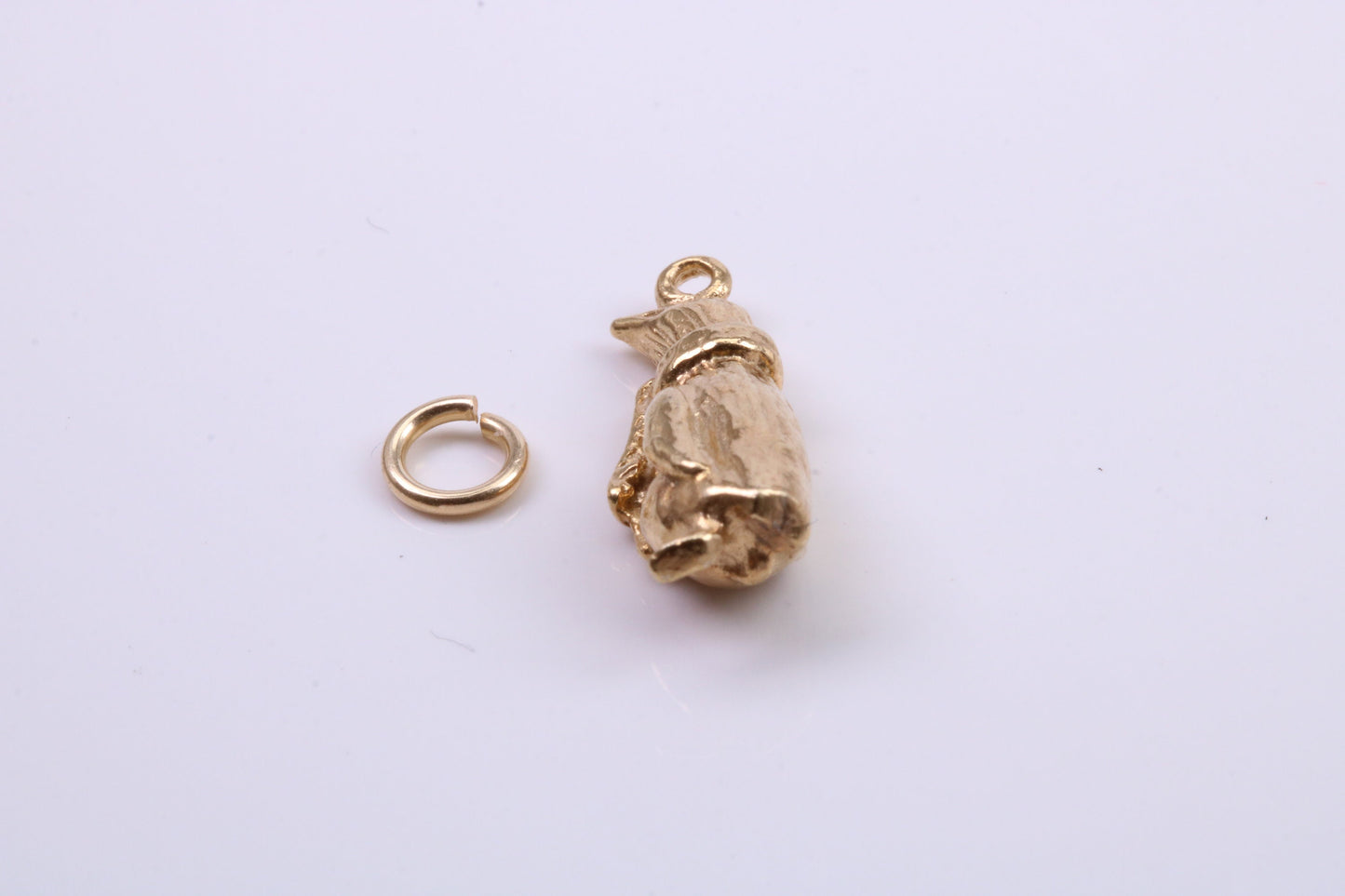 Penguin Charm, Traditional Charm, Made from Solid 9ct Yellow Gold, British Hallmarked, Complete with Attachment Link