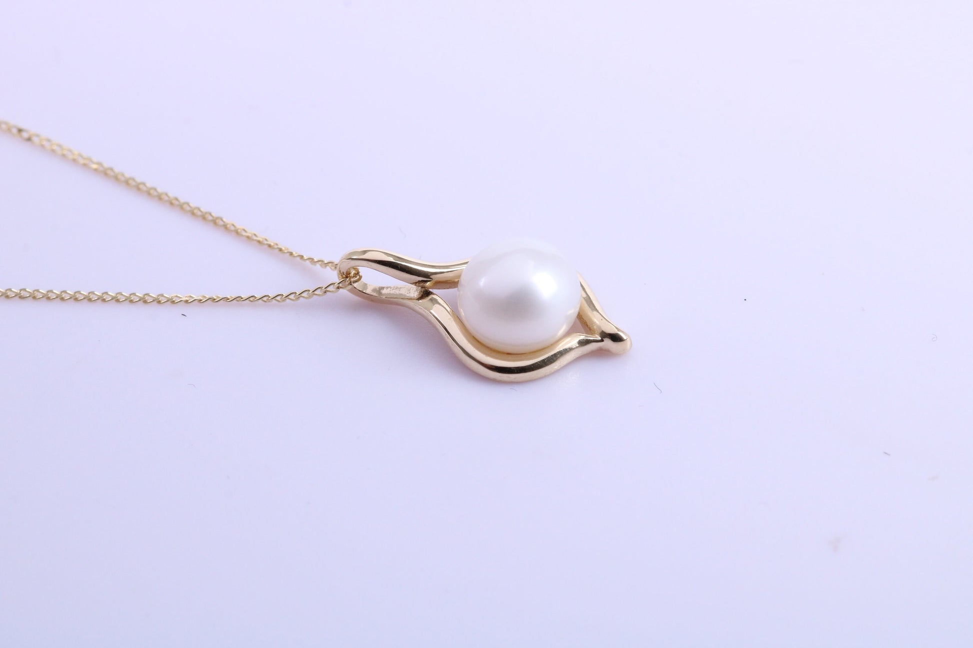 Real Pearl Necklace and Matching Earrings set in Solid Yellow Gold Together with 18 Inch Yellow Gold Chain