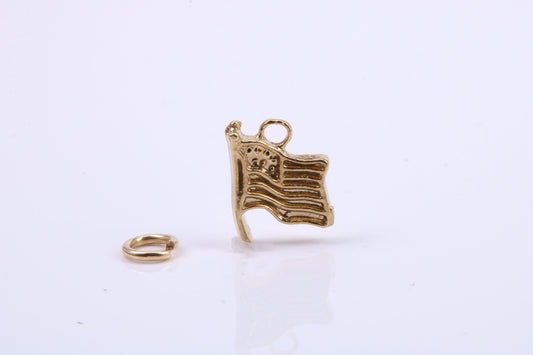 USA Flag Charm, Traditional Charm, Made from Solid 9ct Yellow Gold, British Hallmarked, Complete with Attachment Link