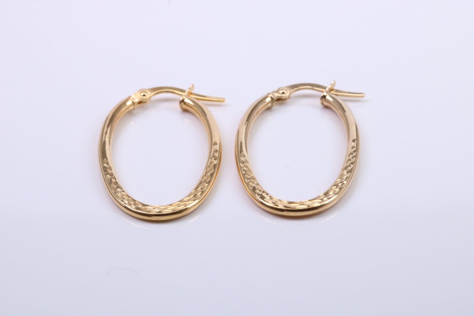 31 mm Long Hoop Creole Earrings Made from 9ct Yellow Gold, Diamond cut Patterned