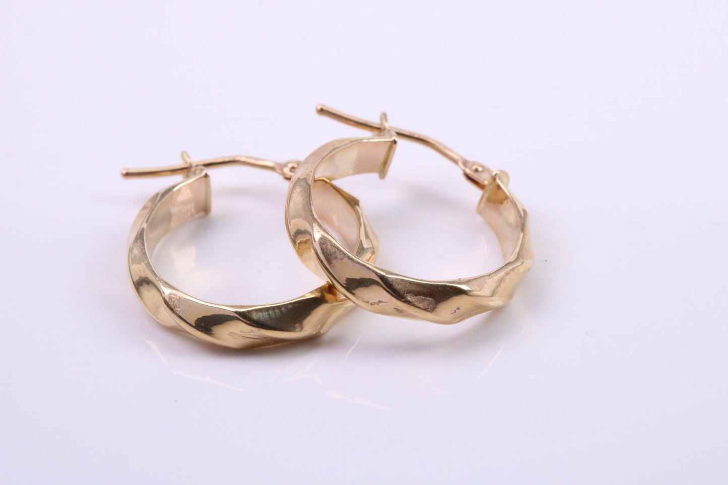 18 mm Round Hoop Creole Earrings Made from 9ct Yellow Gold