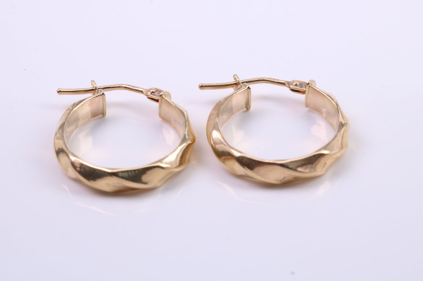 18 mm Round Hoop Creole Earrings Made from 9ct Yellow Gold