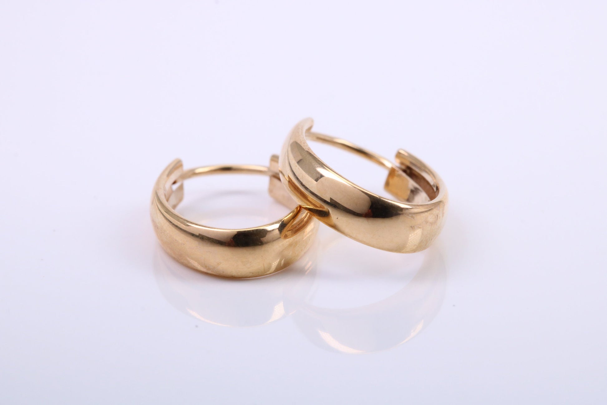 18 mm Long Hoop Creole Earrings Made from 9ct Yellow Gold