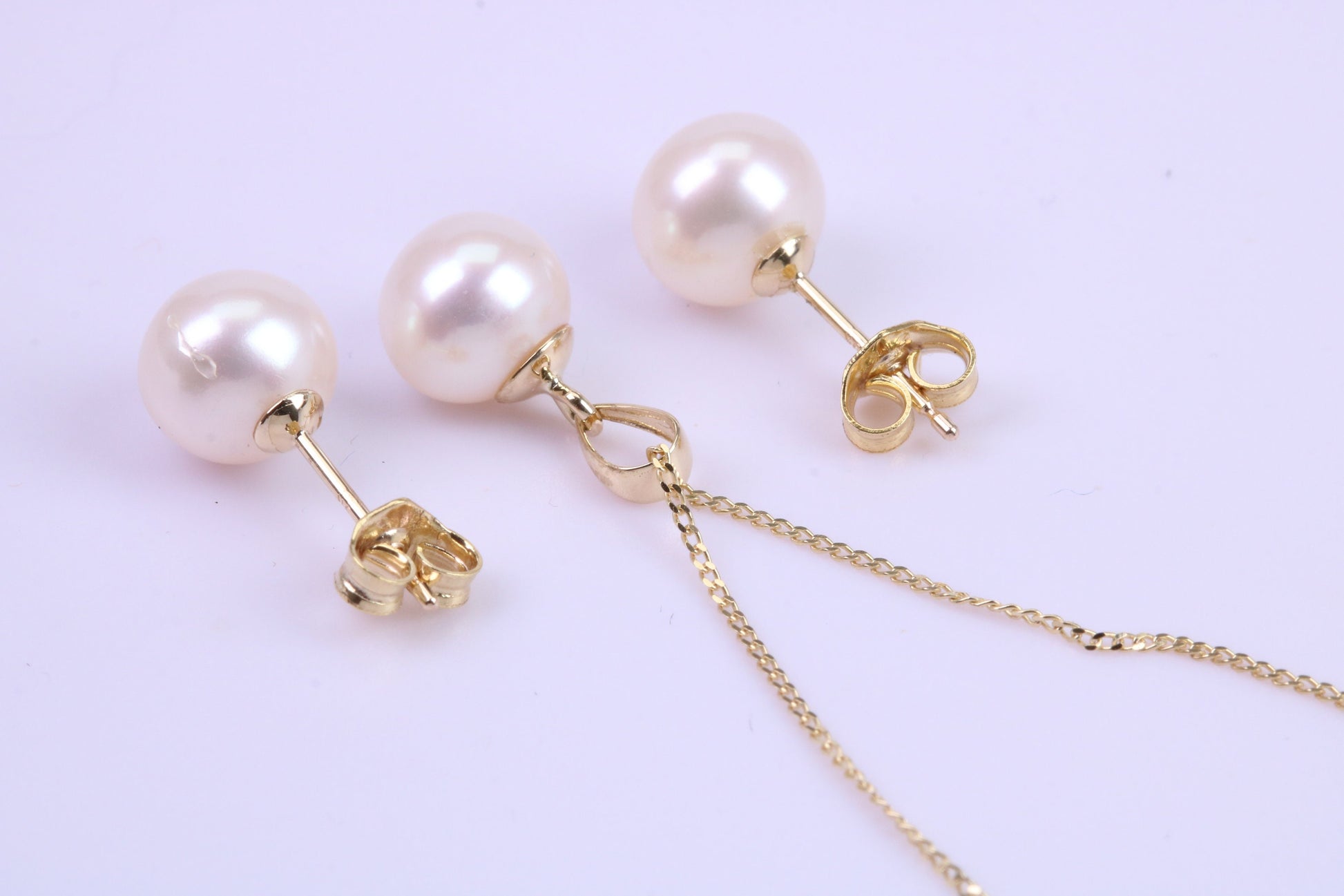 Real Pearl Necklace and Matching Earrings set in Solid Yellow Gold Together with 18 Inch Yellow Gold Chain