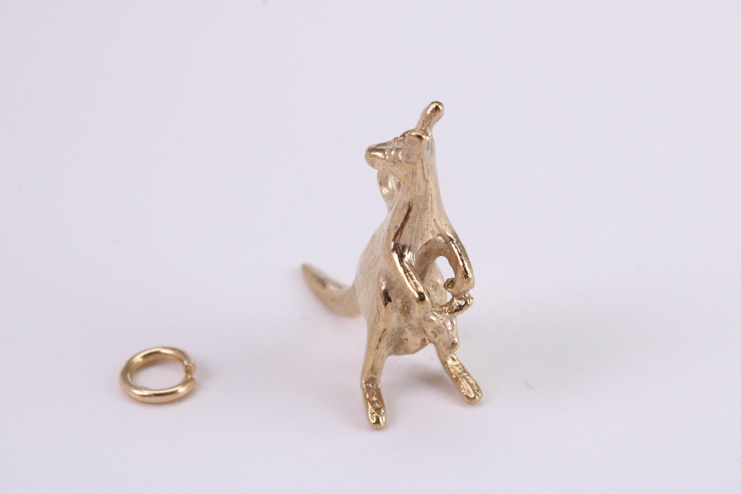 Kangaroo Charm, Traditional Charm, Made from Solid Yellow Gold, British Hallmarked, Complete with Attachment Link