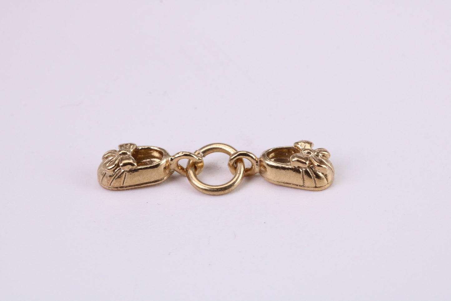 Baby Shoes Charm, Traditional Charm, Made from Solid Yellow Gold, British Hallmarked, Complete with Attachment Link