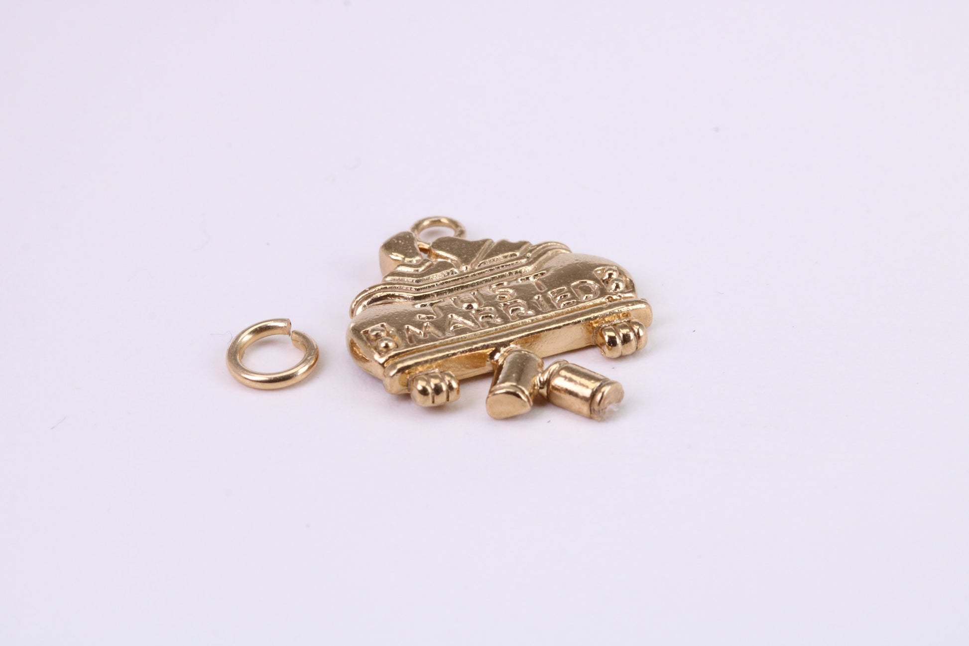 Just Married Charm, Traditional Charm, Made from Solid Yellow Gold, British Hallmarked, Complete with Attachment Link