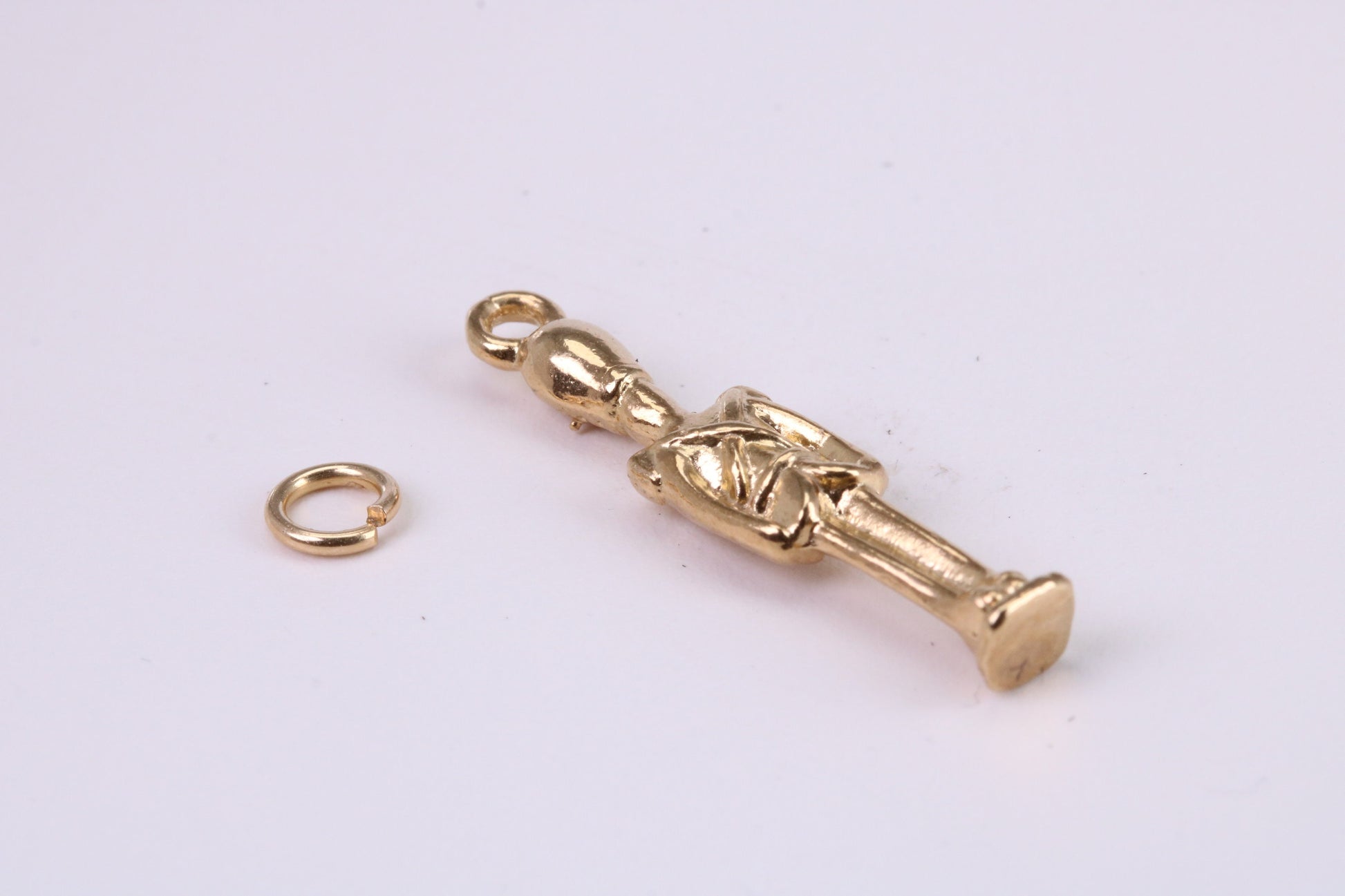 Queens Guard Charm, Traditional Charm, Made from Solid Yellow Gold, British Hallmarked, Complete with Attachment Link