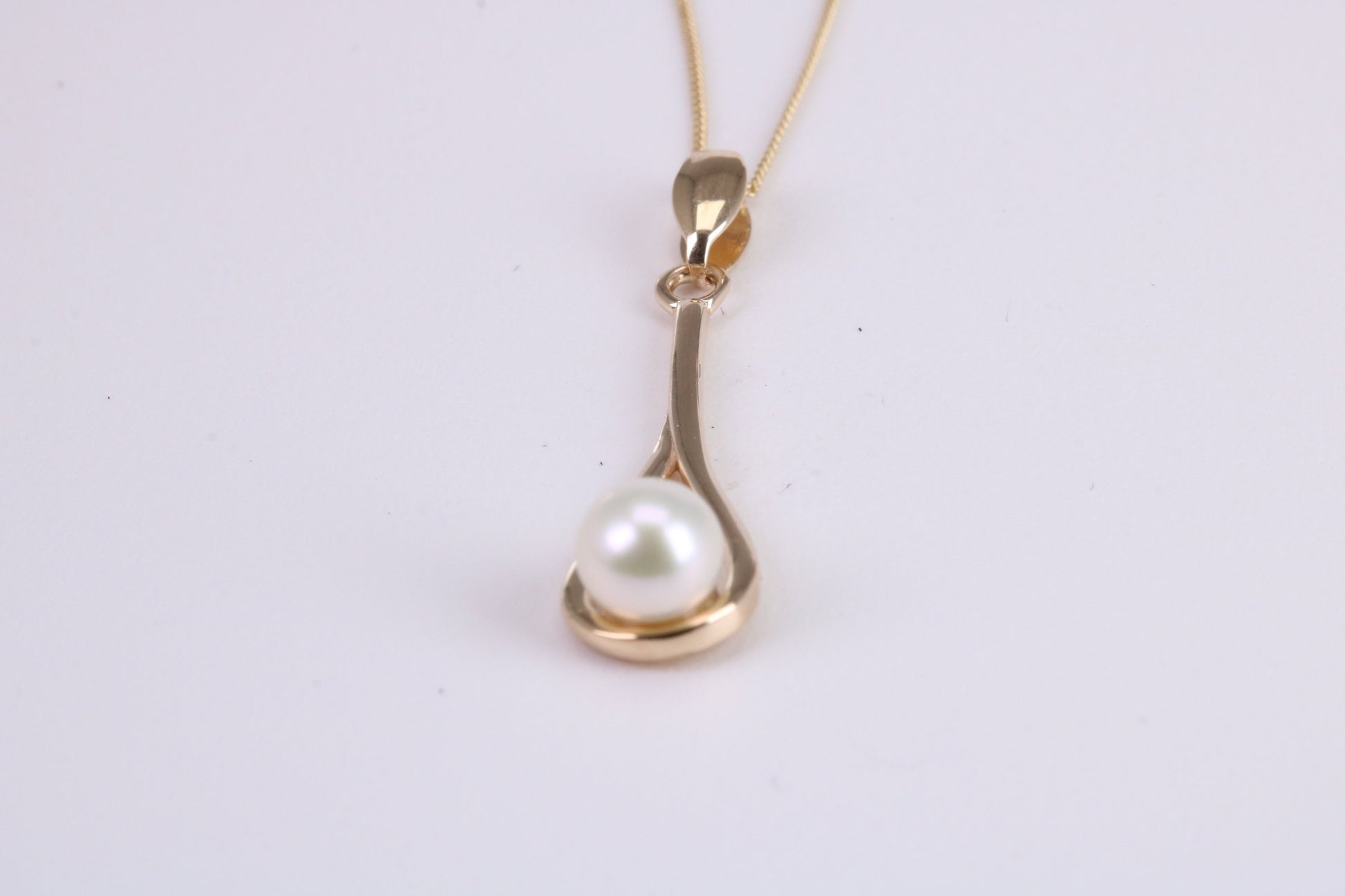Real Pearl Necklace and Matching Earrings set in Solid Yellow Gold Together with 18 Inch Yellow Gold Chain