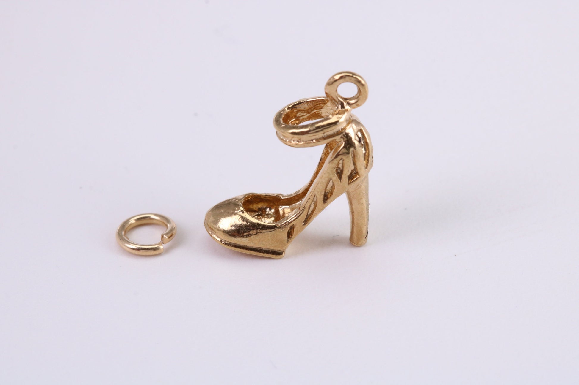 Stiletto Charm, Traditional Charm, Made from Solid Yellow Gold, British Hallmarked, Complete with Attachment Link