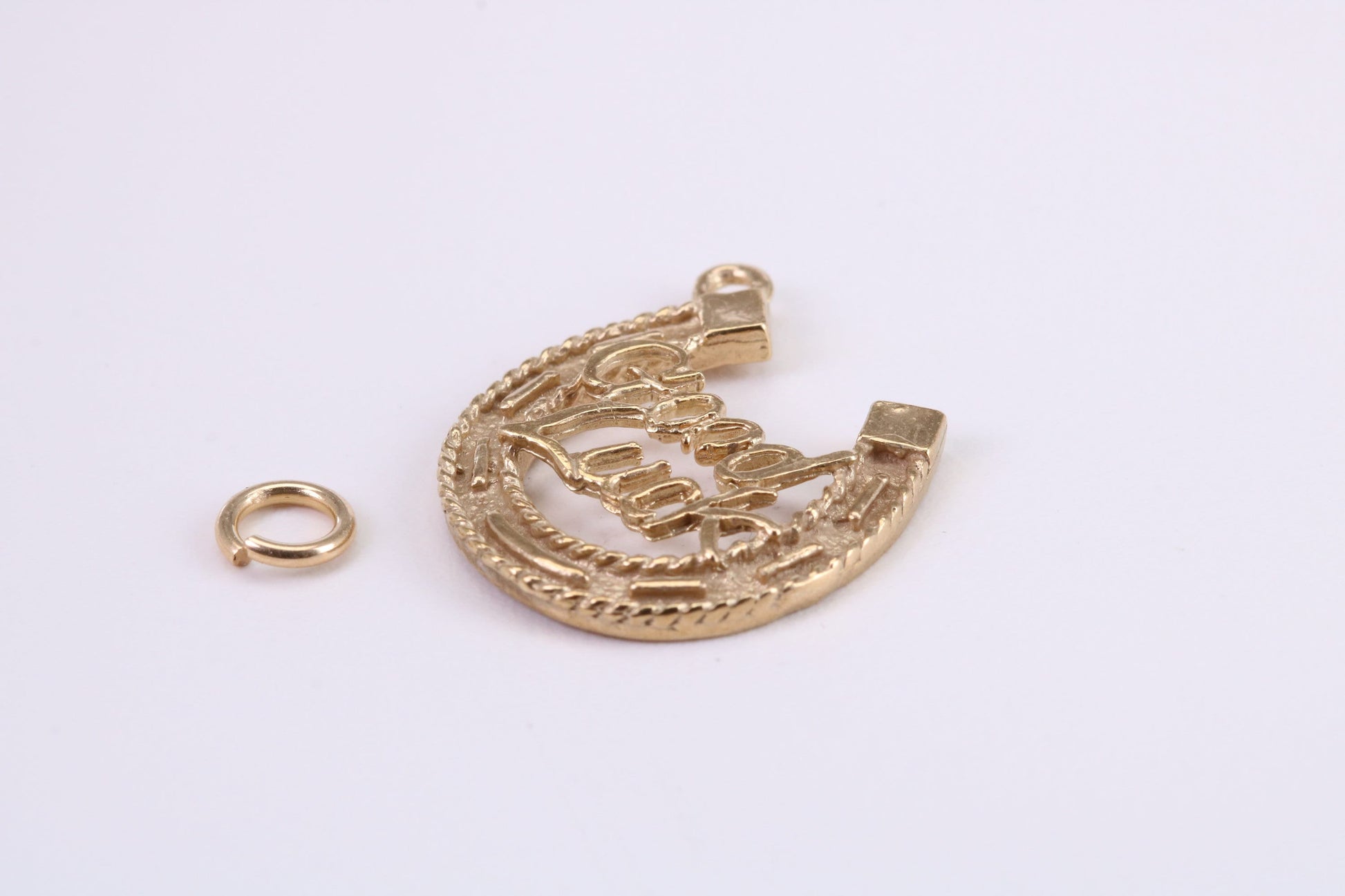 Good Luck Horse Shoe Charm, Traditional Charm, Made from Solid Yellow Gold, British Hallmarked, Complete with Attachment Link