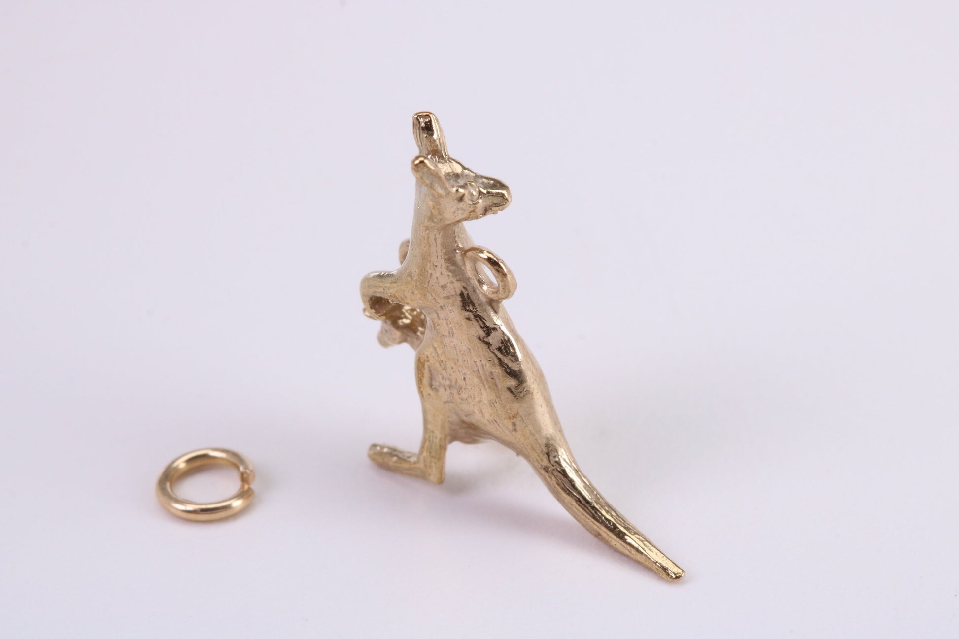 Kangaroo Charm, Traditional Charm, Made from Solid Yellow Gold, British Hallmarked, Complete with Attachment Link