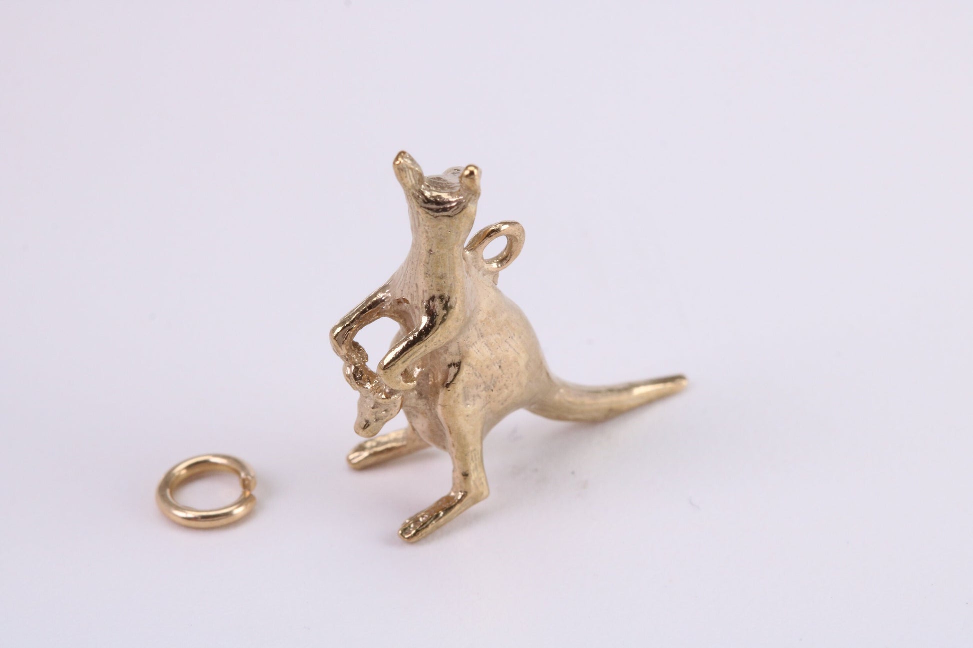 Kangaroo Charm, Traditional Charm, Made from Solid Yellow Gold, British Hallmarked, Complete with Attachment Link