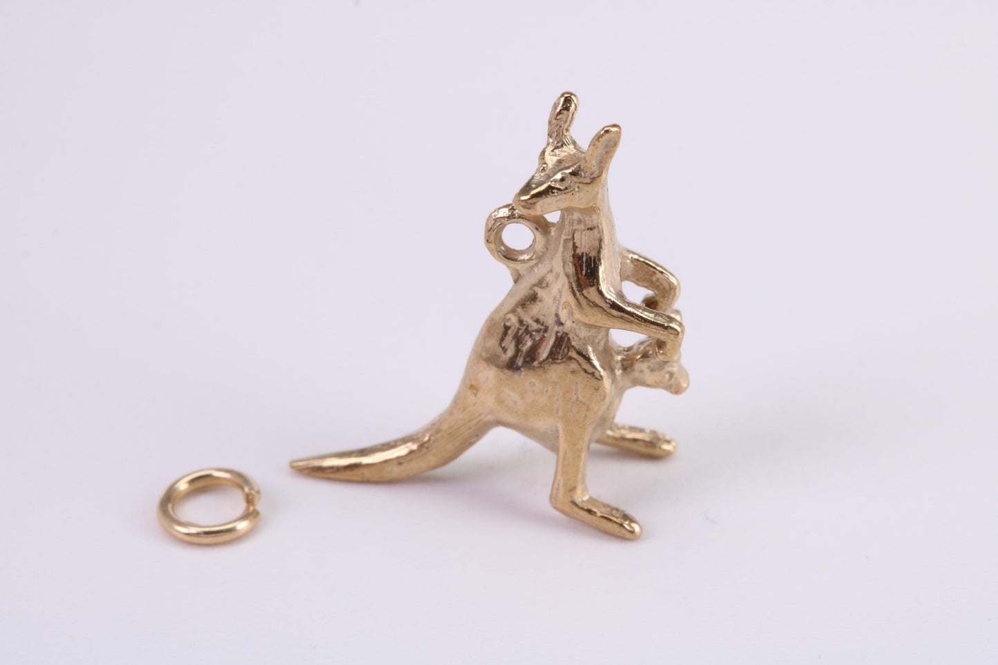 Kangaroo Charm, Traditional Charm, Made from Solid Yellow Gold, British Hallmarked, Complete with Attachment Link