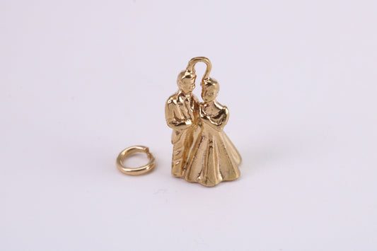 Couple at the Alter Charm, Traditional Charm, Made from Solid Yellow Gold, British Hallmarked, Complete with Attachment Link