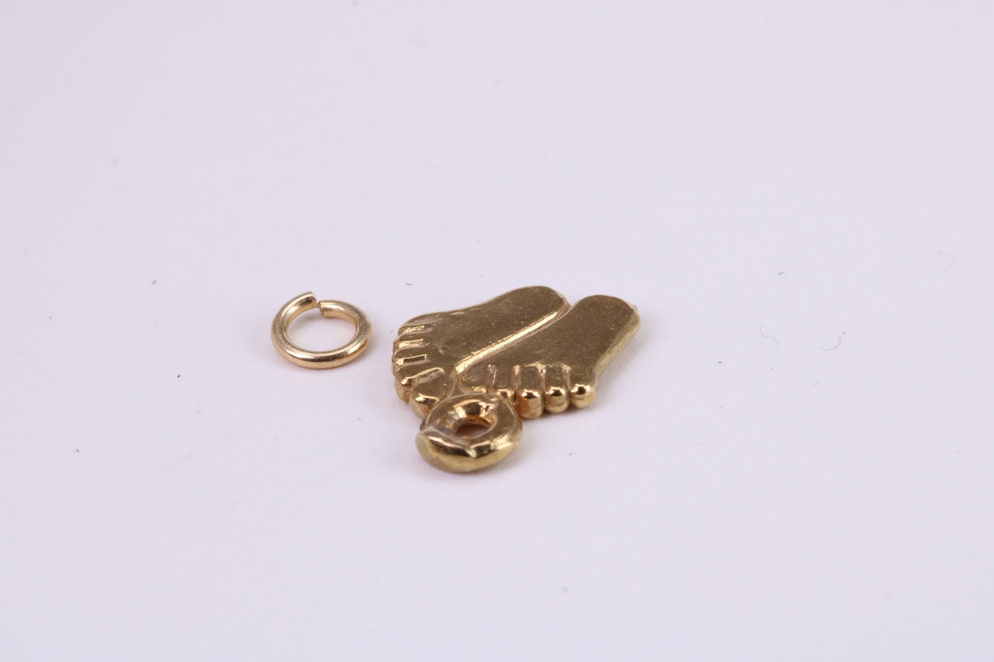 Feets Charm, Traditional Charm, Made from Solid Yellow Gold, British Hallmarked, Complete with Attachment Link