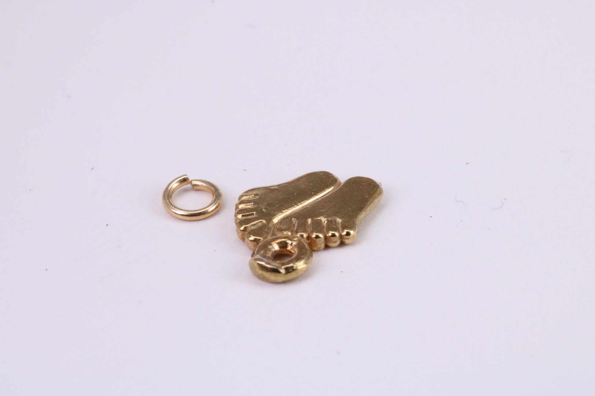 Feets Charm, Traditional Charm, Made from Solid Yellow Gold, British Hallmarked, Complete with Attachment Link