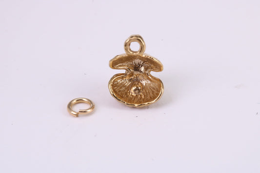 Pearl Shell Clam Charm, Traditional Charm, Made from Solid Yellow Gold, British Hallmarked, Complete with Attachment Link