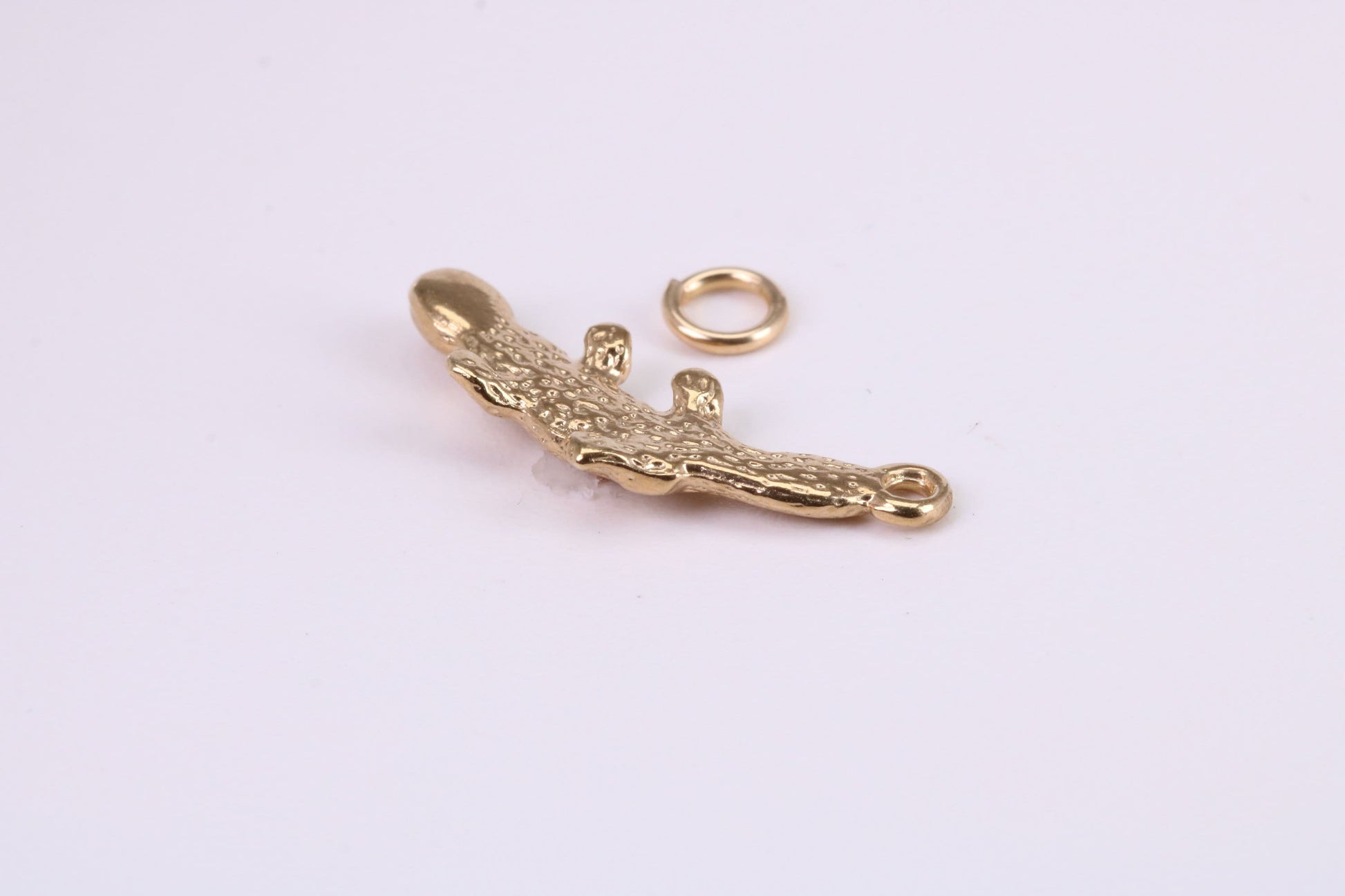 Platypus Charm, Traditional Charm, Made from Solid Yellow Gold, British Hallmarked, Complete with Attachment Link