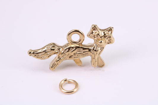 Fox Charm, Traditional Charm, Made from Solid Yellow Gold, British Hallmarked, Complete with Attachment Link