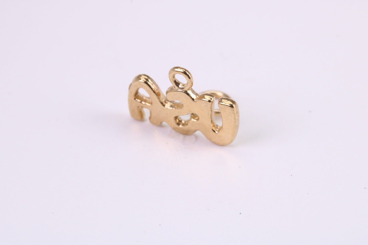 USA Charm, Traditional Charm, Made from Solid Yellow Gold, British Hallmarked, Complete with Attachment Link