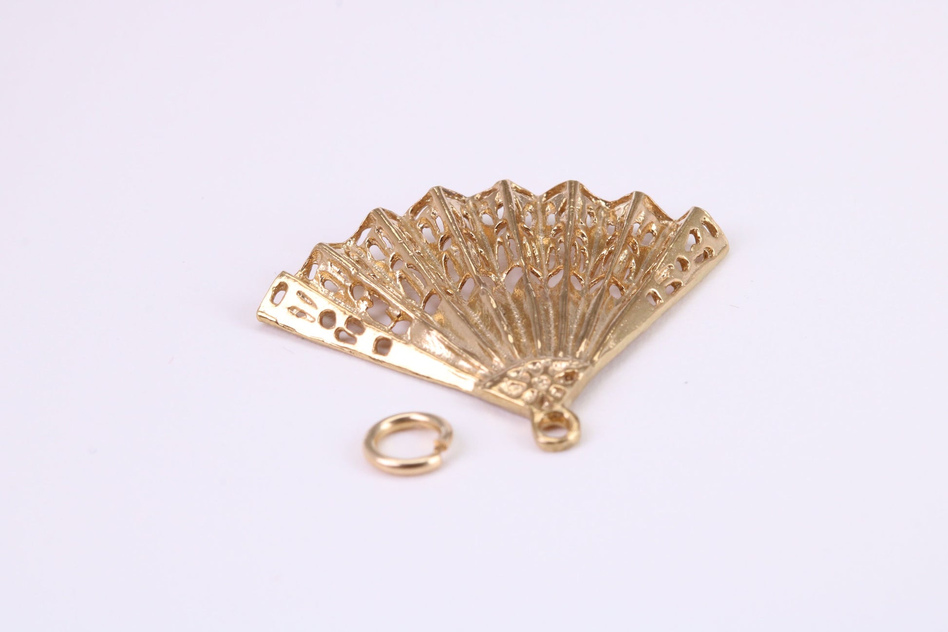 Oriental Fan Charm, Traditional Charm, Made from Solid Yellow Gold, British Hallmarked, Complete with Attachment Link