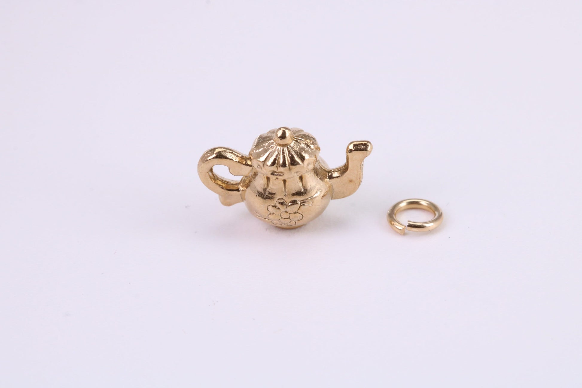 Tea Pot Charm, Traditional Charm, Made from Solid Yellow Gold, British Hallmarked, Complete with Attachment Link