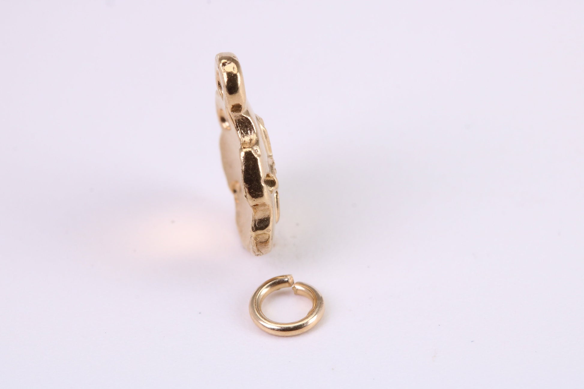 Star Fish Fossil Charm, Traditional Charm, Made from Solid Yellow Gold, British Hallmarked, Complete with Attachment Link