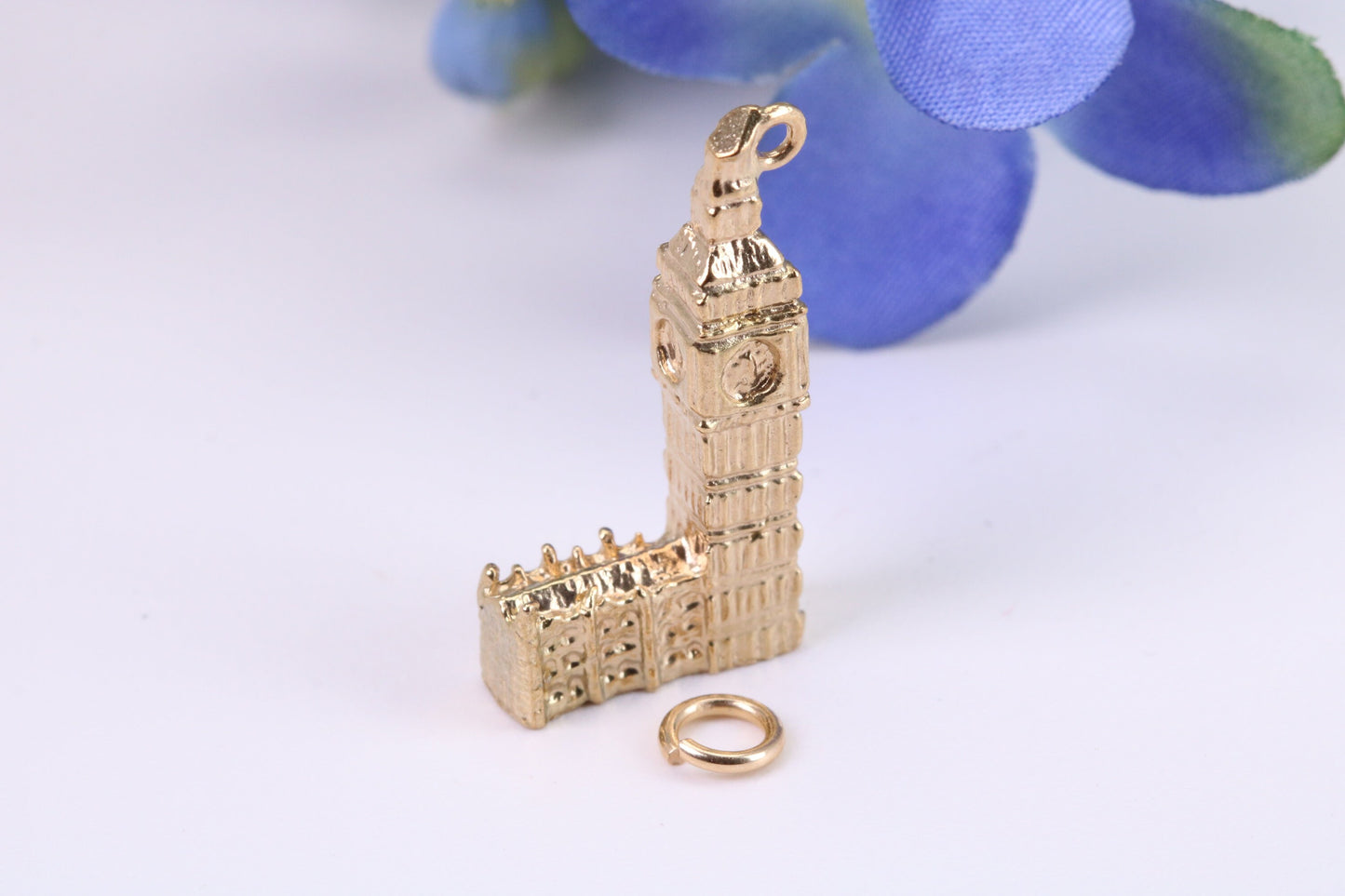 Iconic London Big Ben Charm, Traditional Charm, Made from Solid Yellow Gold, British Hallmarked, Complete with Attachment Link