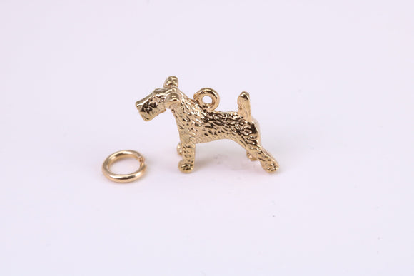Airedale Terrier Dog Charm, Traditional Charm, Made from Solid Yellow Gold, British Hallmarked, Complete with Attachment Link