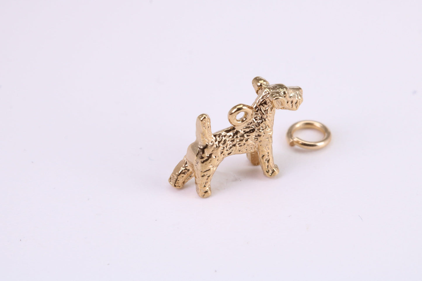 Airedale Terrier Dog Charm, Traditional Charm, Made from Solid Yellow Gold, British Hallmarked, Complete with Attachment Link