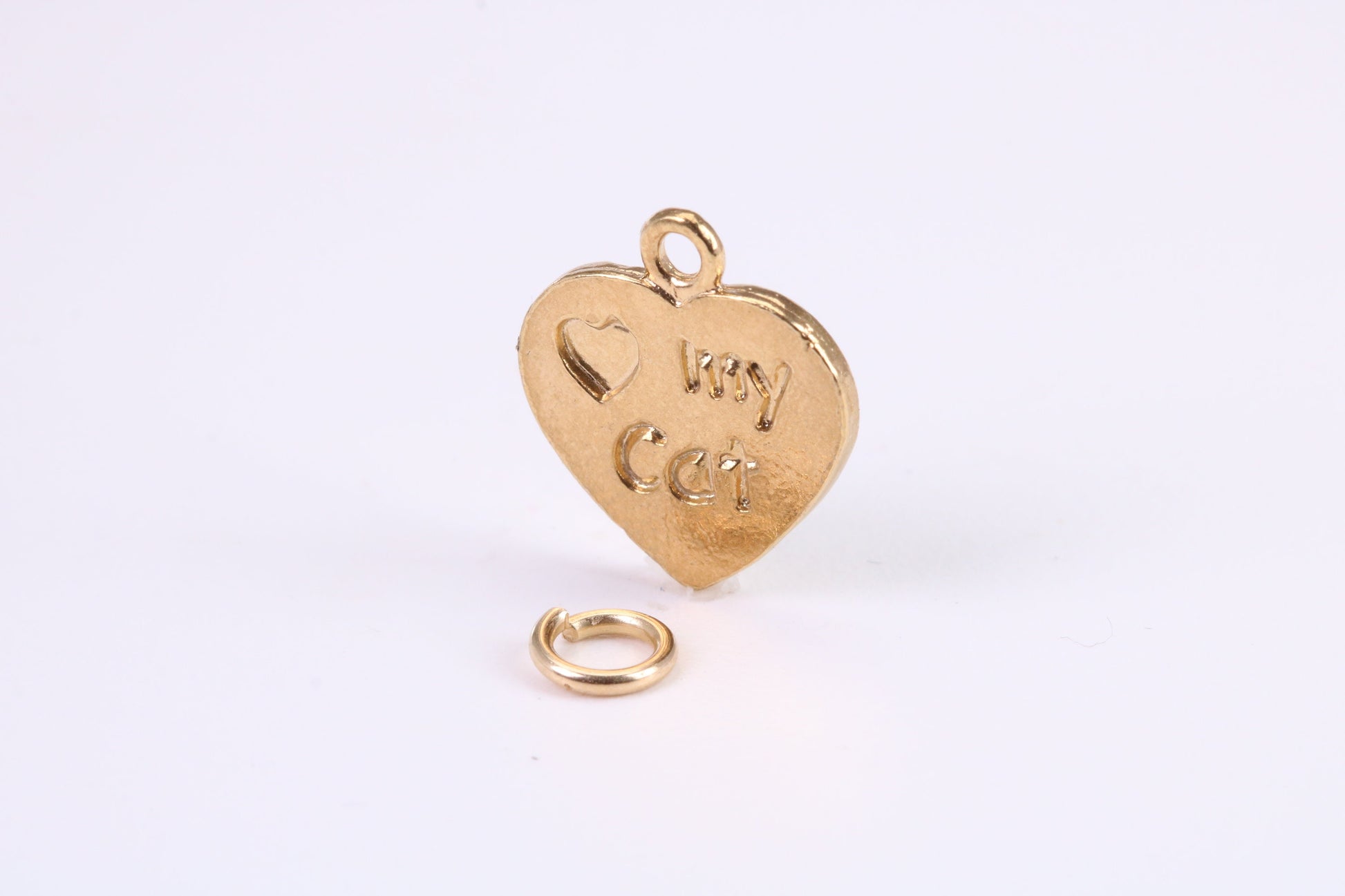 Love My Cat Charm, Traditional Charm, Made from Solid Yellow Gold, British Hallmarked, Complete with Attachment Link