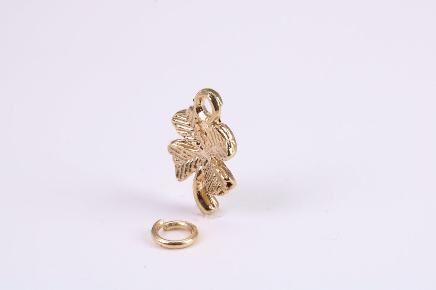 Clover Leaf Charm, Traditional Charm, Made from Solid Yellow Gold, British Hallmarked, Complete with Attachment Link