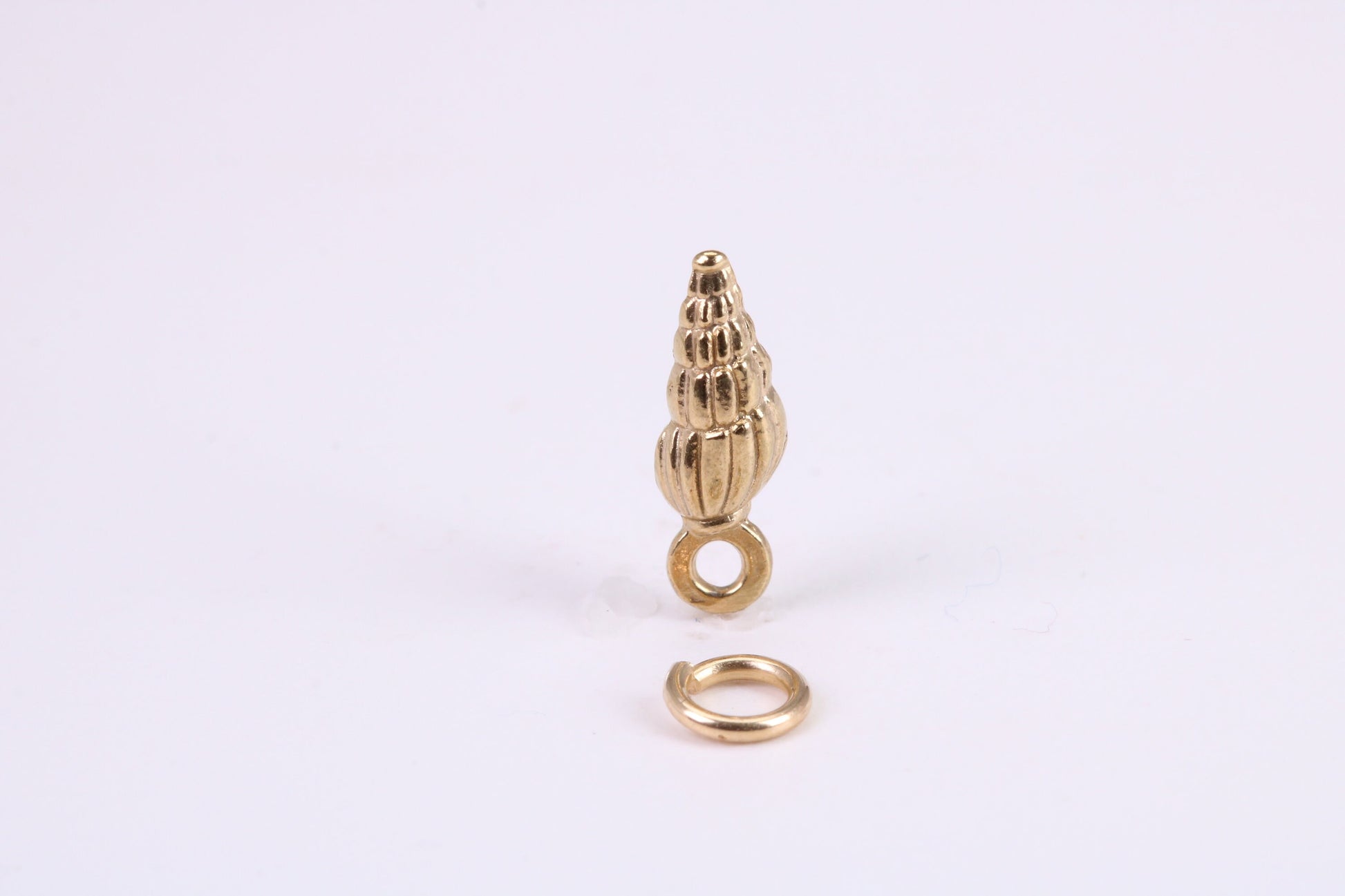 Sea Shell Charm, Traditional Charm, Made from Solid Yellow Gold, British Hallmarked, Complete with Attachment Link
