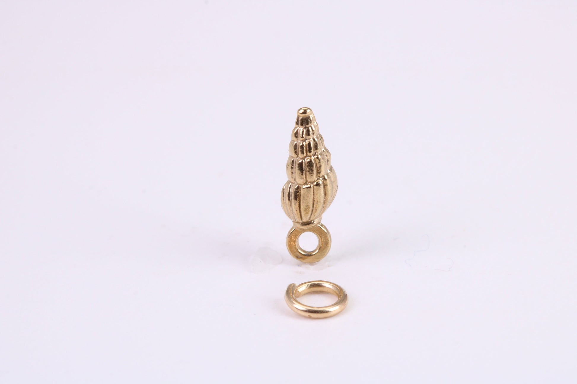 Sea Shell Charm, Traditional Charm, Made from Solid Yellow Gold, British Hallmarked, Complete with Attachment Link