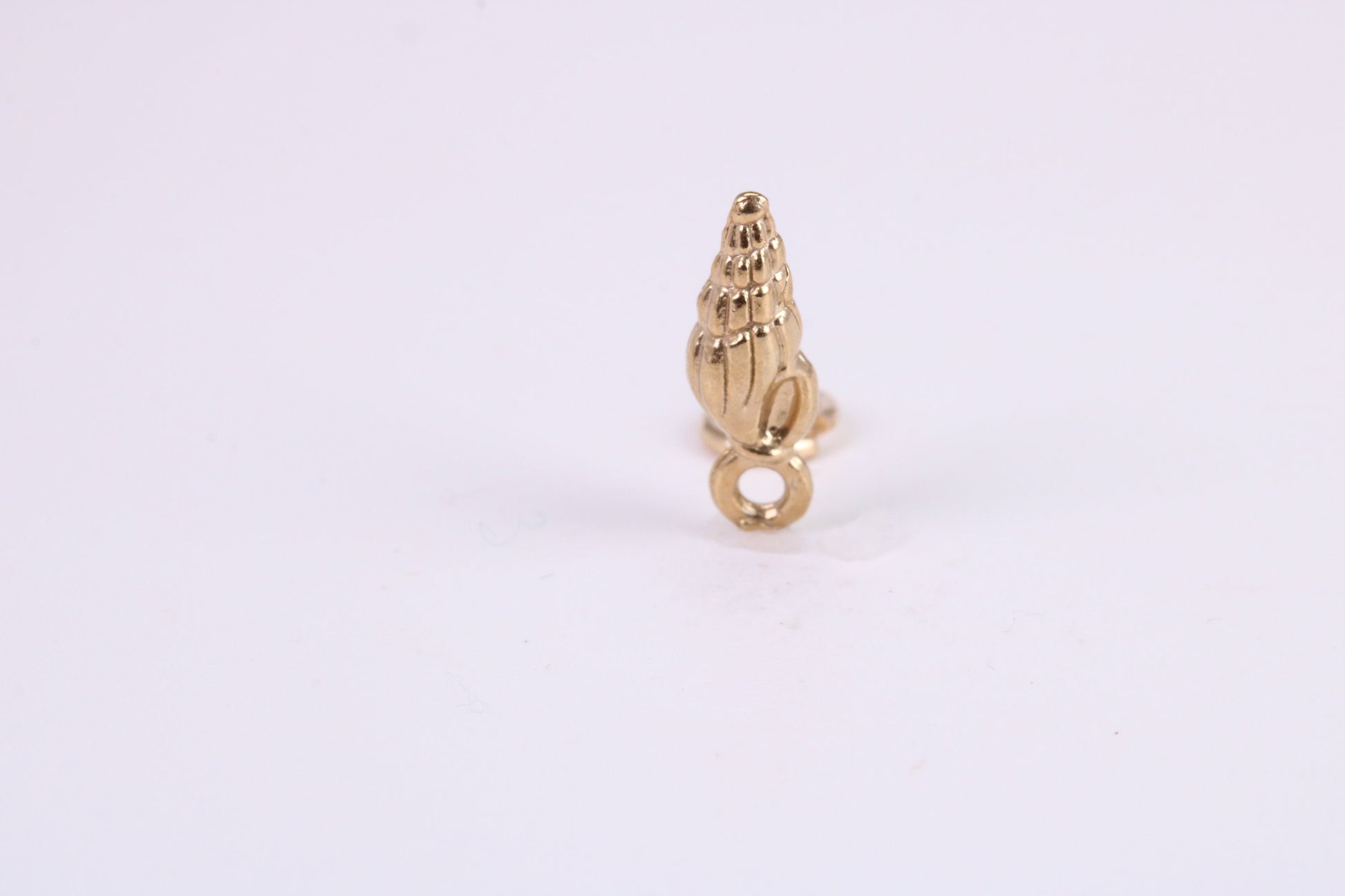 Sea Shell Charm, Traditional Charm, Made from Solid Yellow Gold, British Hallmarked, Complete with Attachment Link
